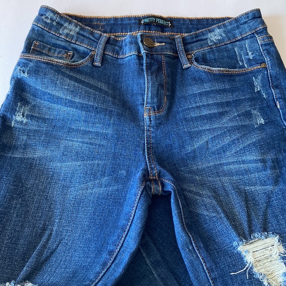 Pretty Perfect Jeans - Picture 4 of 6